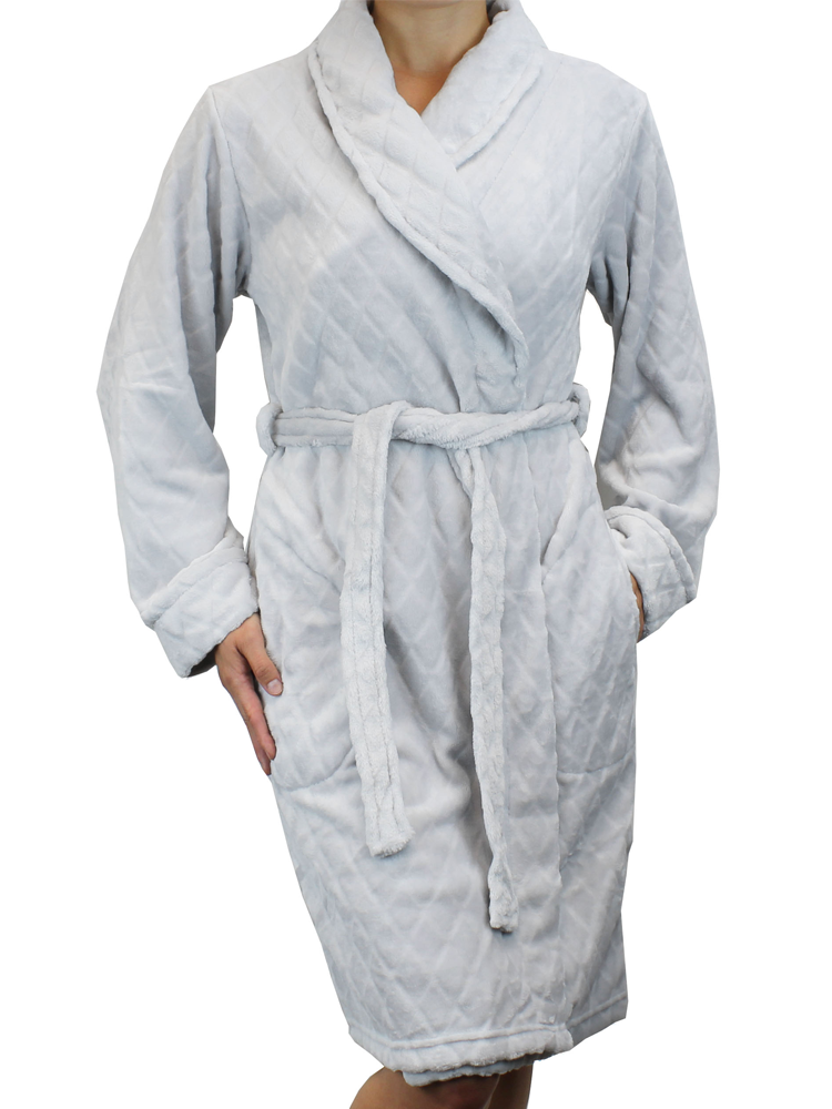 Short Quilted Pattern Fleece Robe